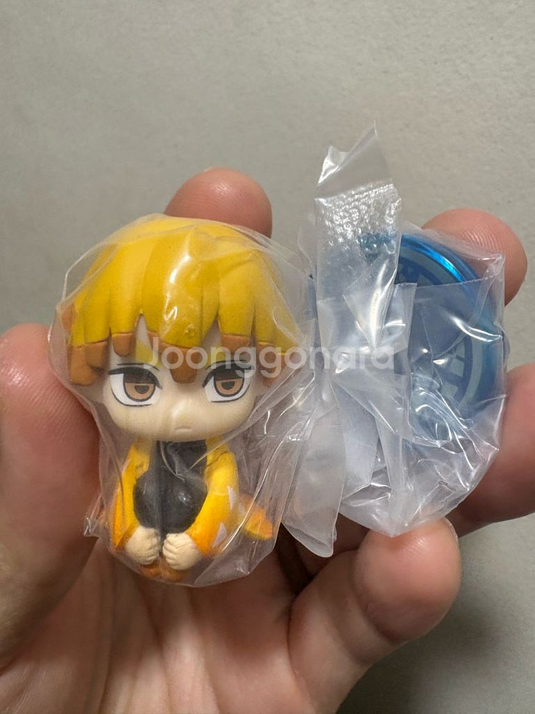 귀칼 귀멸의칼날 가챠 무한성 스와라세타이 (젠이츠 시노부)일괄판매--6