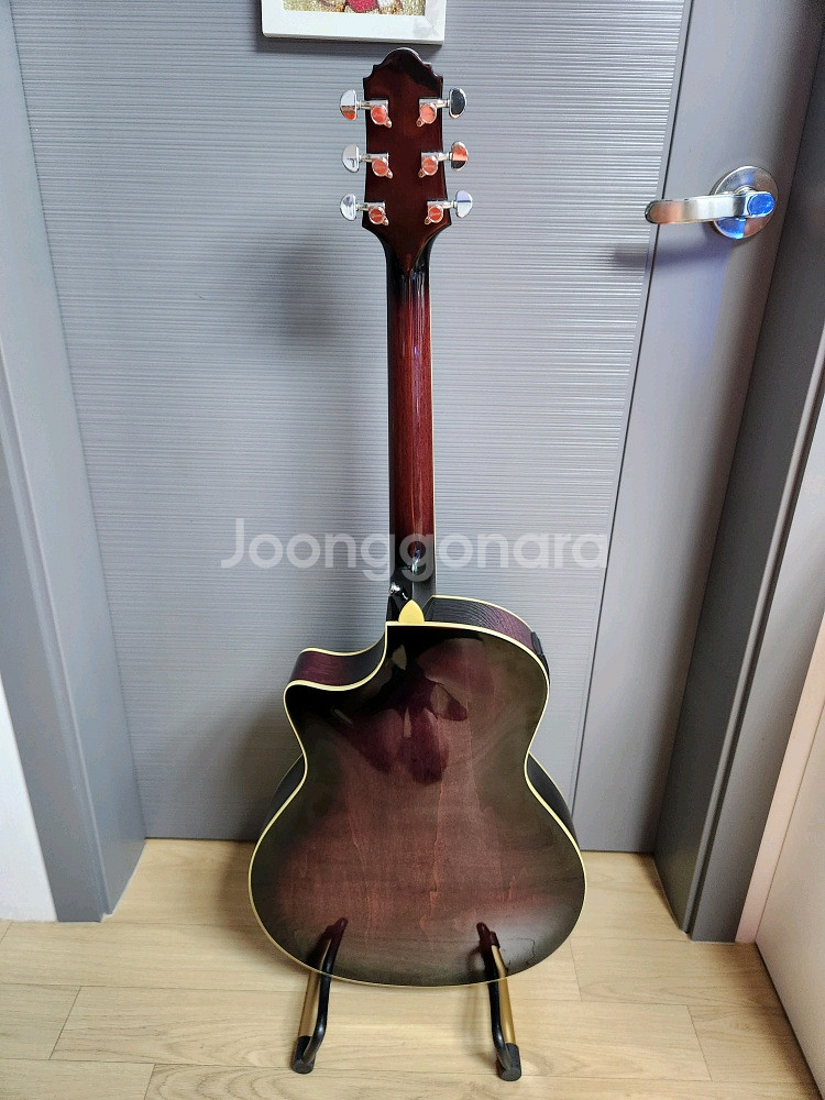 크래프터 노블 통기타 판매 합니다.--3