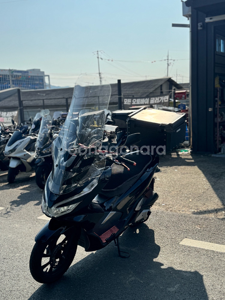 혼다 PCX125 스쿠터--2
