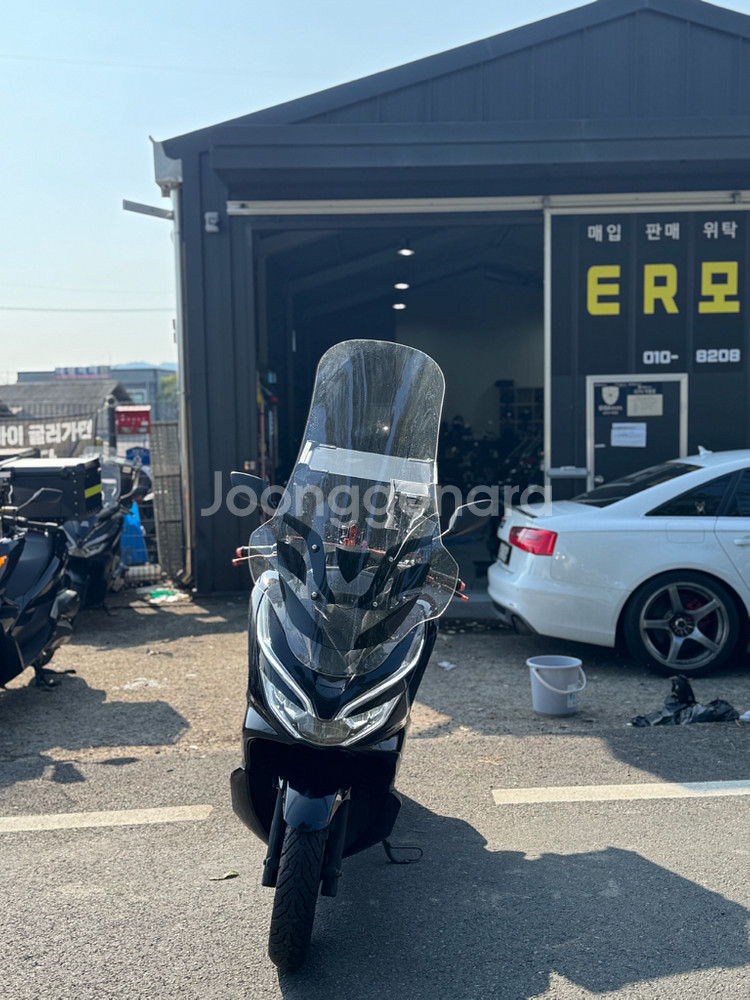 혼다 PCX125 스쿠터--1