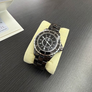 샤넬 J12 33mm 블랙 세라믹 스틸 H5695