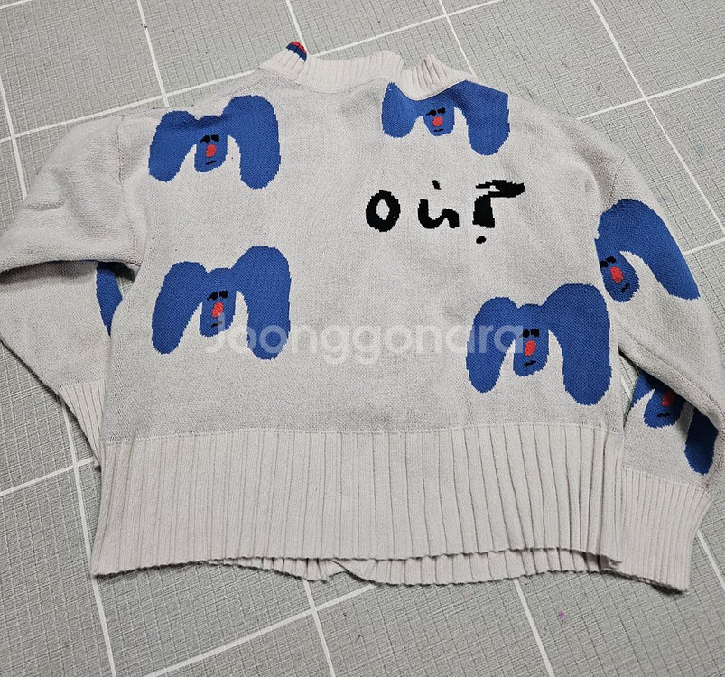 리미떼두두 블루퍼피 가디건 m사이즈 6천원--1