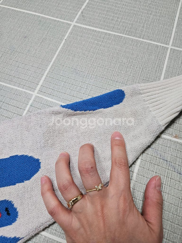 리미떼두두 블루퍼피 가디건 m사이즈 6천원--6