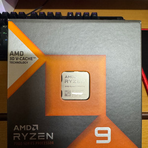 AMD 라이젠 7950X3D CPU(정품) 팝니다.