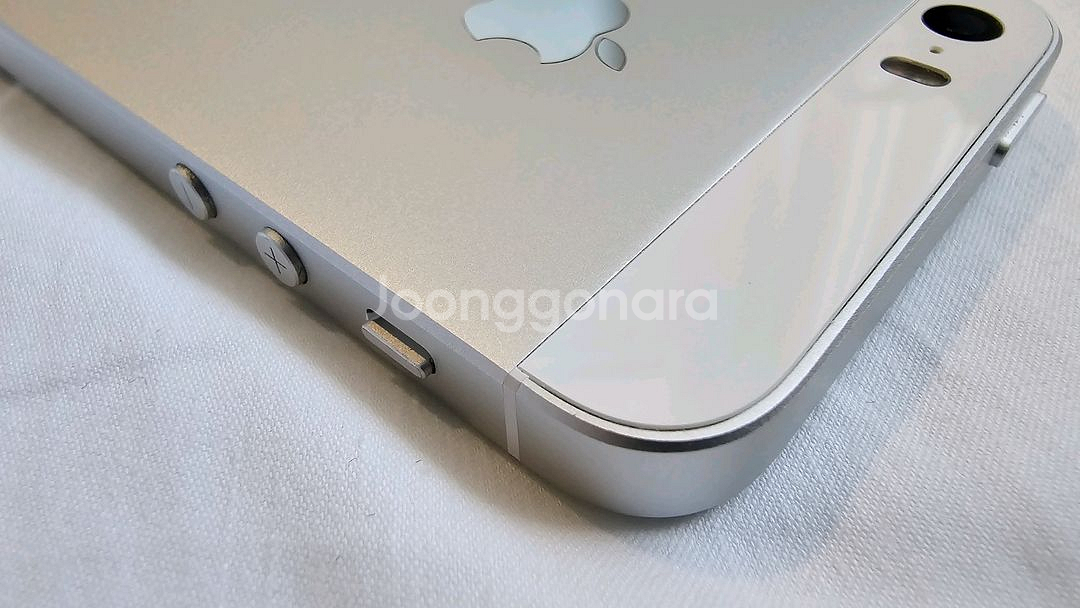 [짜깁기X정품] 아이폰 SE1 128GB 배터리신품 무음카메라 실버--2