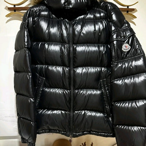 몽클레어 마야퍼 리얼퍼 블랙 4사이즈