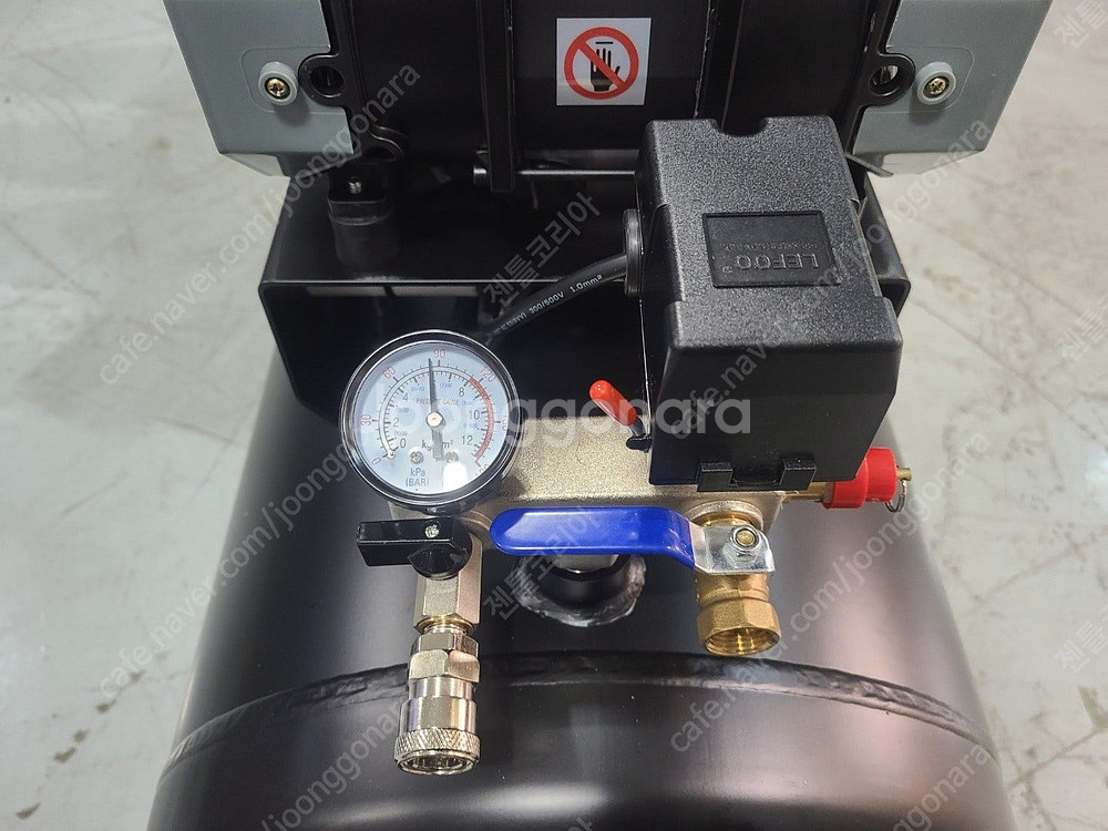 리퍼 10마력 240리터 오일프리 콤프레샤 단상220v--5