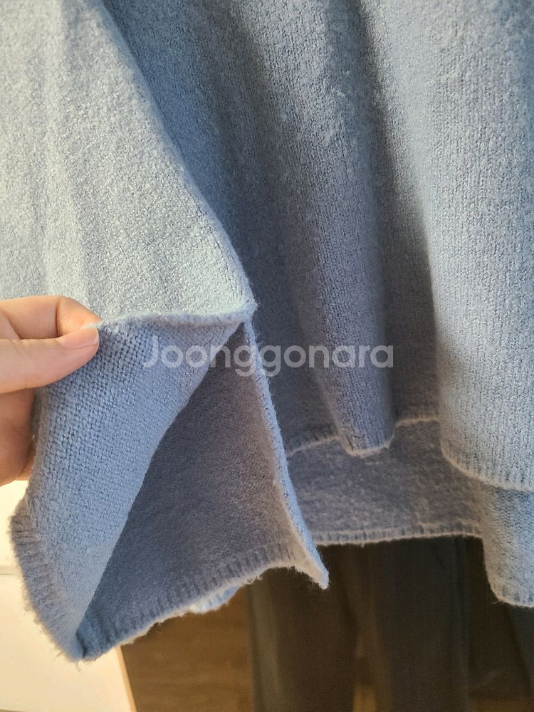 소매트임 브이넥 니트--7