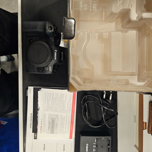 [정품,풀박스] 상태S 캐논 r6m2 판매합니다.