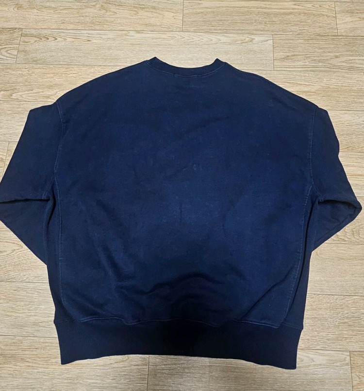 A급)) 마르디 여성 맨투맨 티셔츠 팝니다.--1