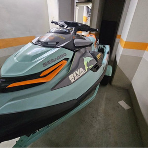 SEADOO 웨이크프로 230씨두 제트스키