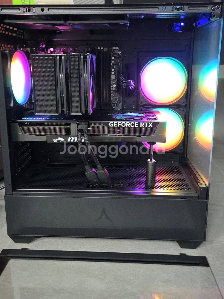 게이밍 컴퓨터 라이젠 7800x3d, rtx 5070--1