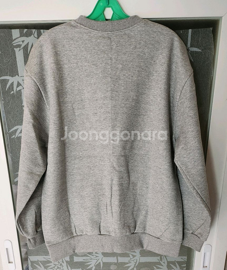 스투시 맨투맨 M L--4