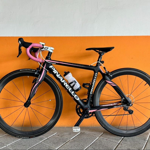 피나렐로fp due 풀카본 로드바이크