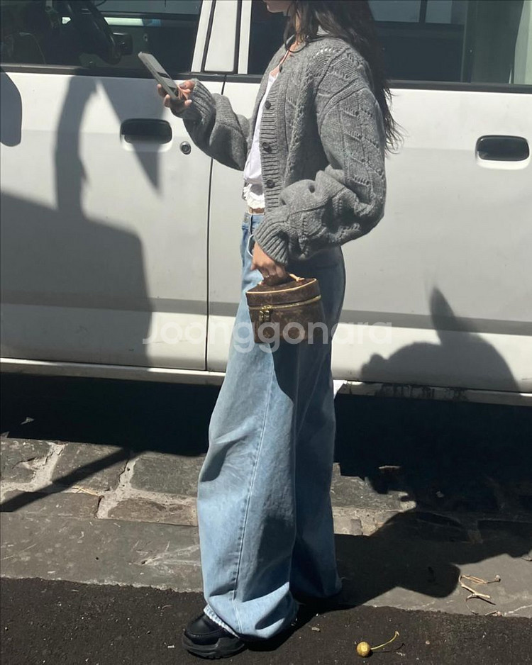 [새상품] 바이무드 러프 울 가디건 그레이--4