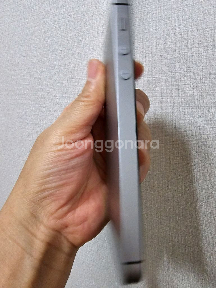 a54. 아이폰 SE 1세대 32GB--7