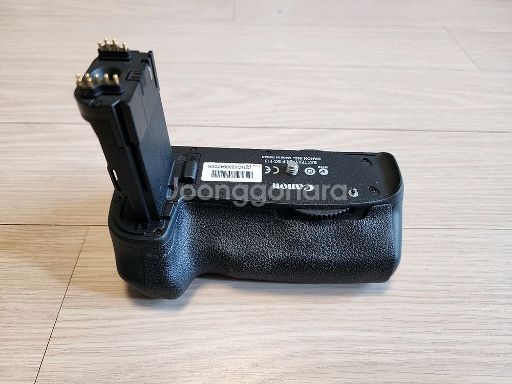 캐논 정품 eos 6d 바디,세로그립 판매합니다.--8