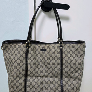구찌 쇼퍼백 197954 PVC GG로고 정품 운포