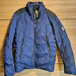 몽클레어 패딩 점퍼