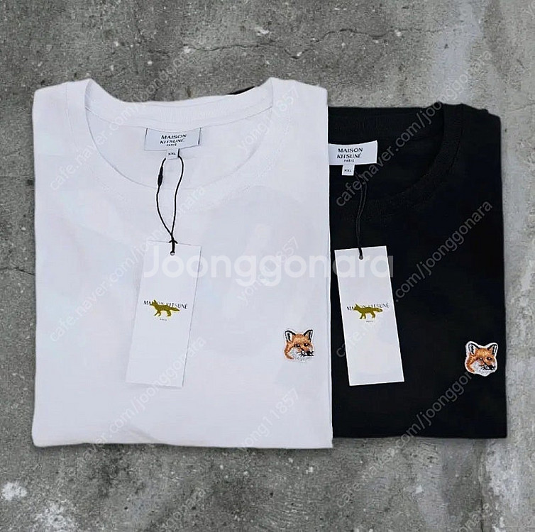 새상품 정품)메종키츠네 폭스헤드 레귤러 반팔 티셔츠--1