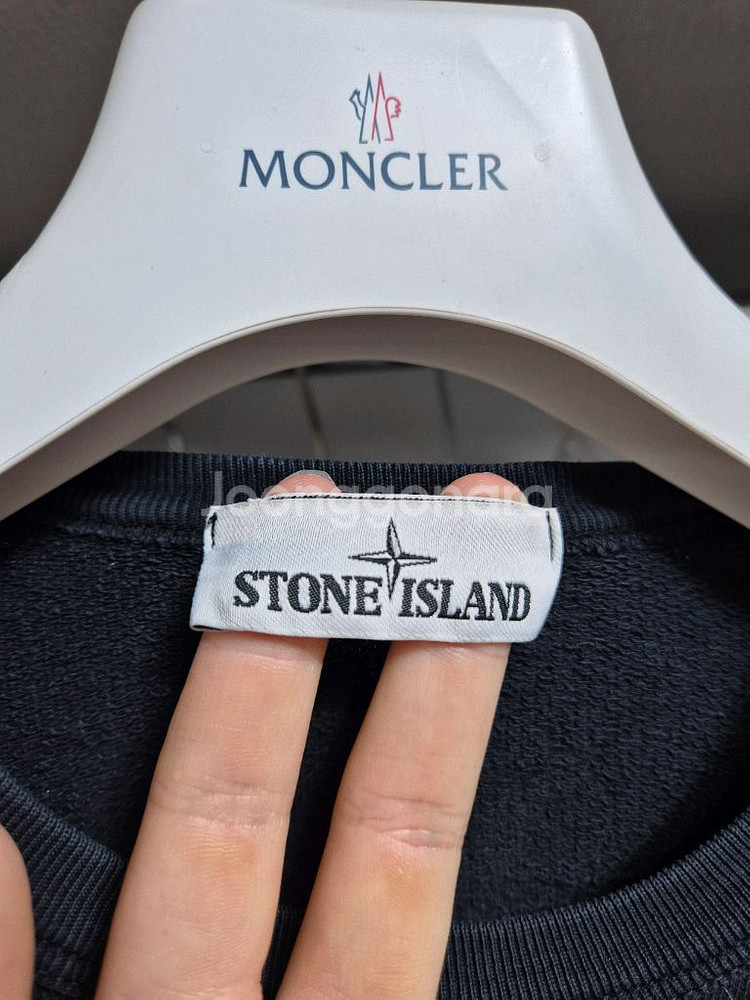 정품 20SS 스톤아일랜드 맨투맨 L-100 블랙--3