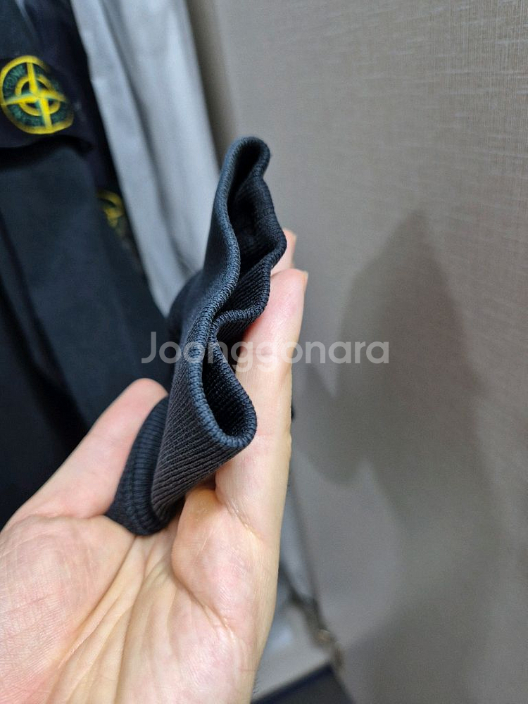 정품 20SS 스톤아일랜드 맨투맨 L-100 블랙--6