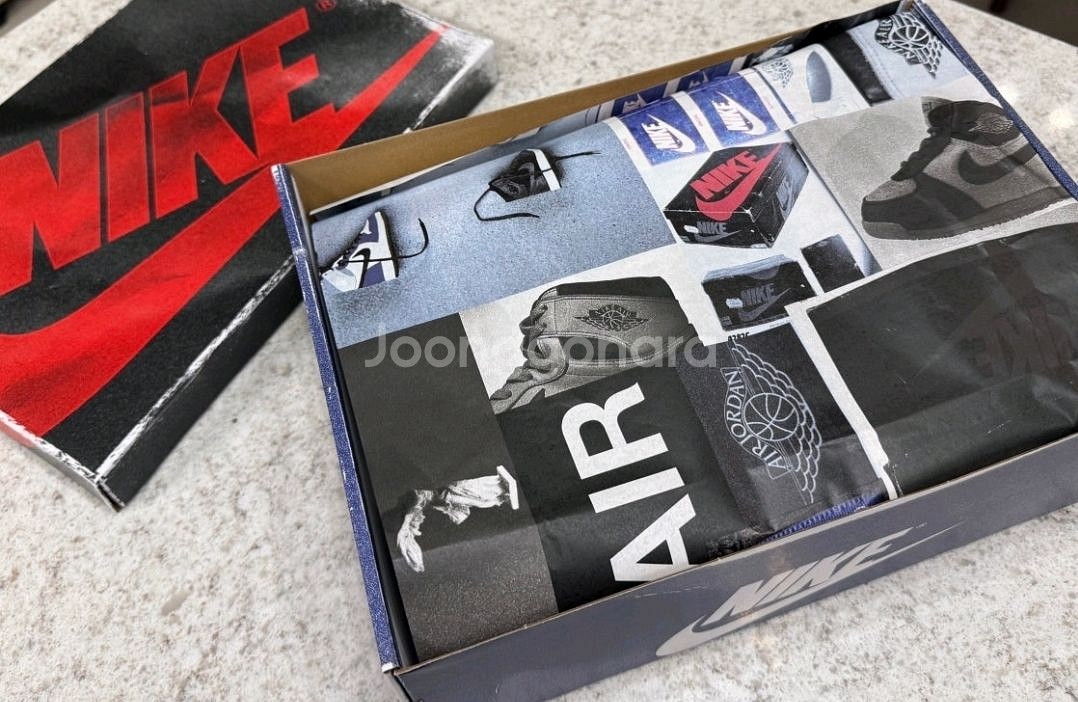 나이키 조던 레트로 하이 OG 레어 새제품 팔아요!--6