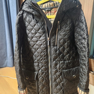 버버리키즈 퀼팅점퍼 10y