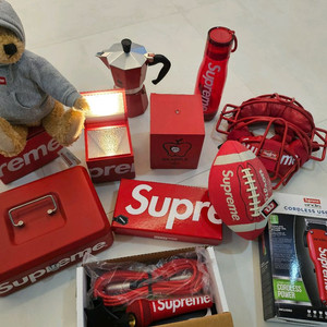 슈프림 슈어 보컬마이크 SM58레드