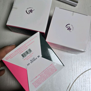 새상품) 셀뮬러 플럼핑크 립밤 플링핑 볼륨립밤