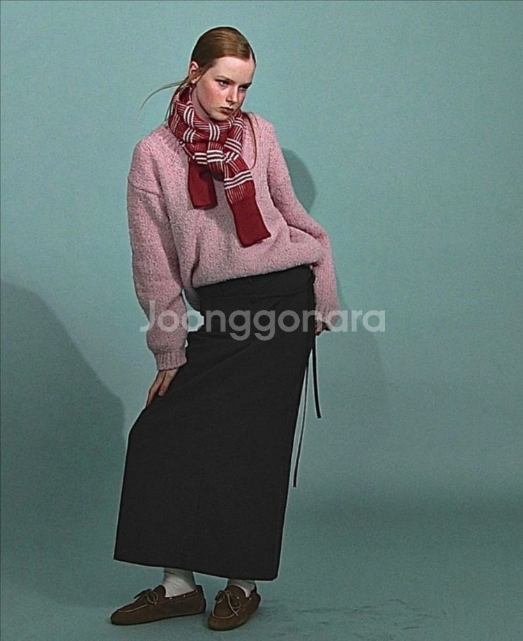 러브유쏘머치 마크들리 오브제스트아루드조이드비비에라룸므앤--4