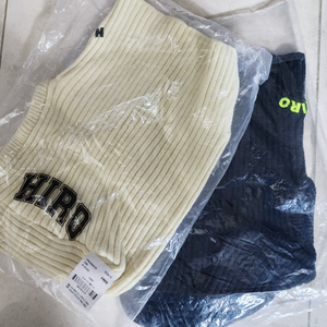 히로 자수 바라클라바 새상품 크림,블랙 gs반택포