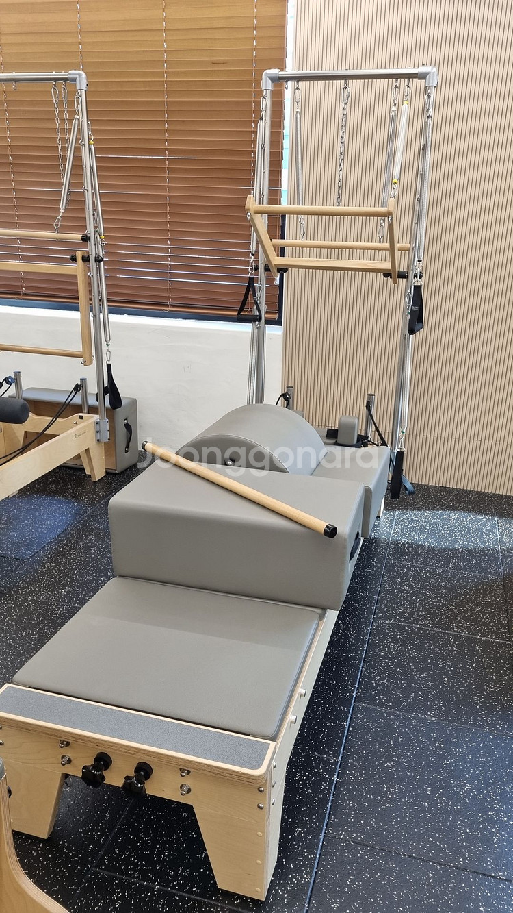 이브필라테스 콤비리포머, 체어 판매합니다!--0