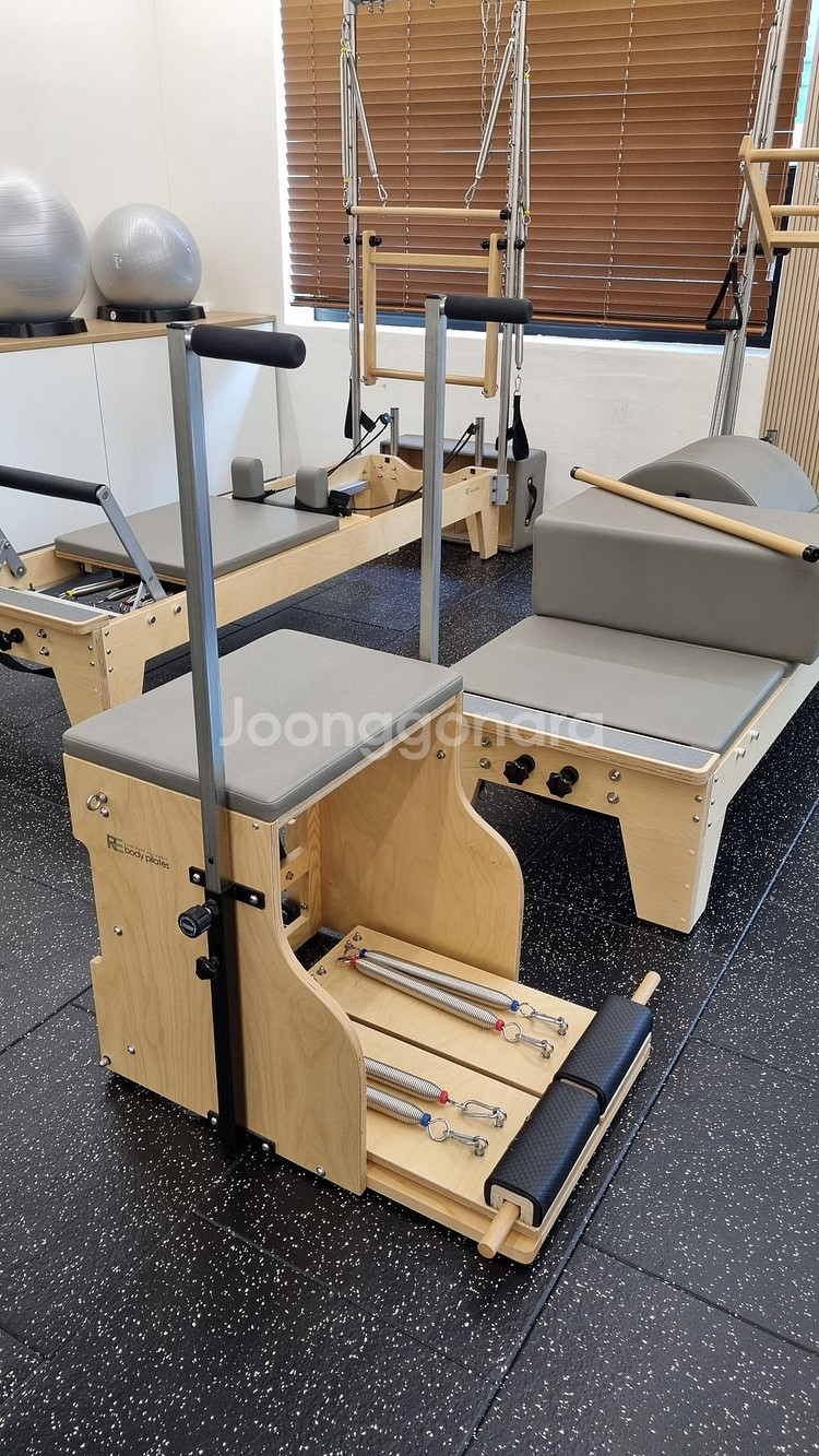 이브필라테스 콤비리포머, 체어 판매합니다!--1