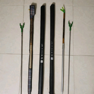 민물 찌낚시 낚시대 2대 받침대 2개 세트