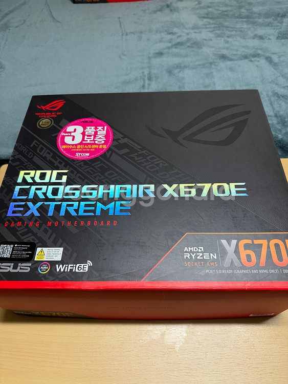 ASUS X670E Extreme 메인보드--0