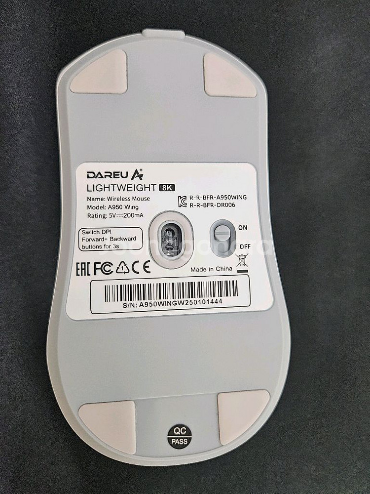 DAREU 다얼유 A950 Wing 8K 무선 게이밍 마우스 화이트--3