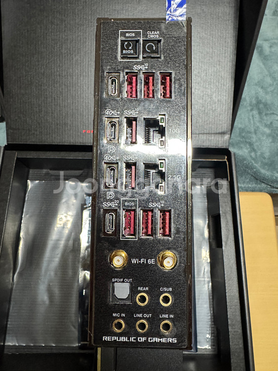 ASUS X670E Extreme 메인보드--2