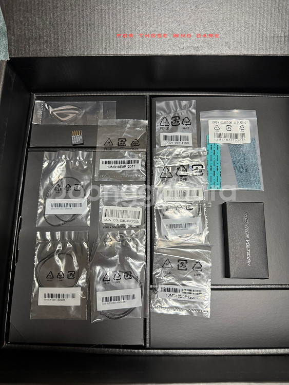 ASUS X670E Extreme 메인보드--7