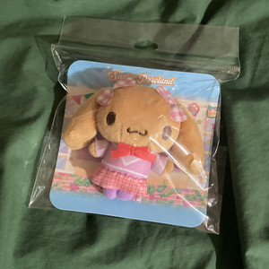 산리오 모카 시나모롤 퓨로랜드 브로치