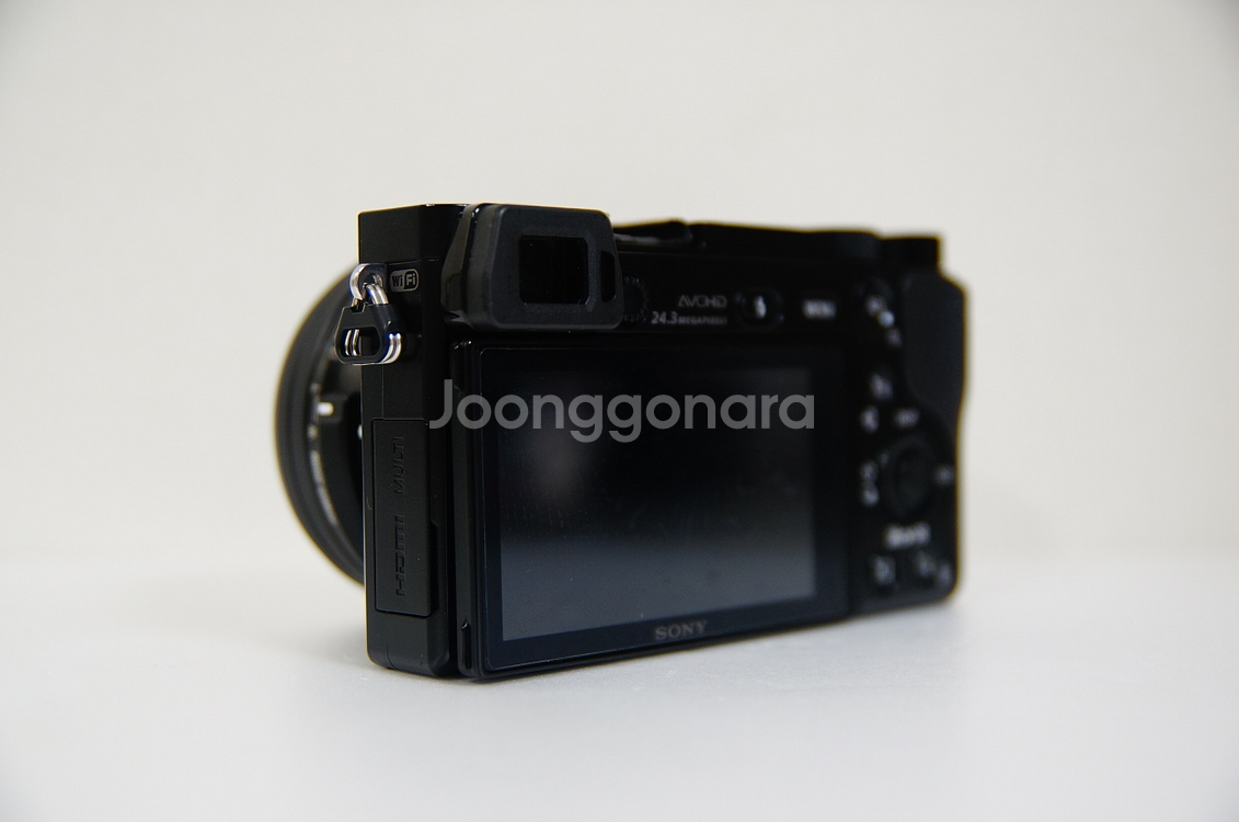 [소니] A6000 블랙 8,212컷 박스셋팝니다.--5