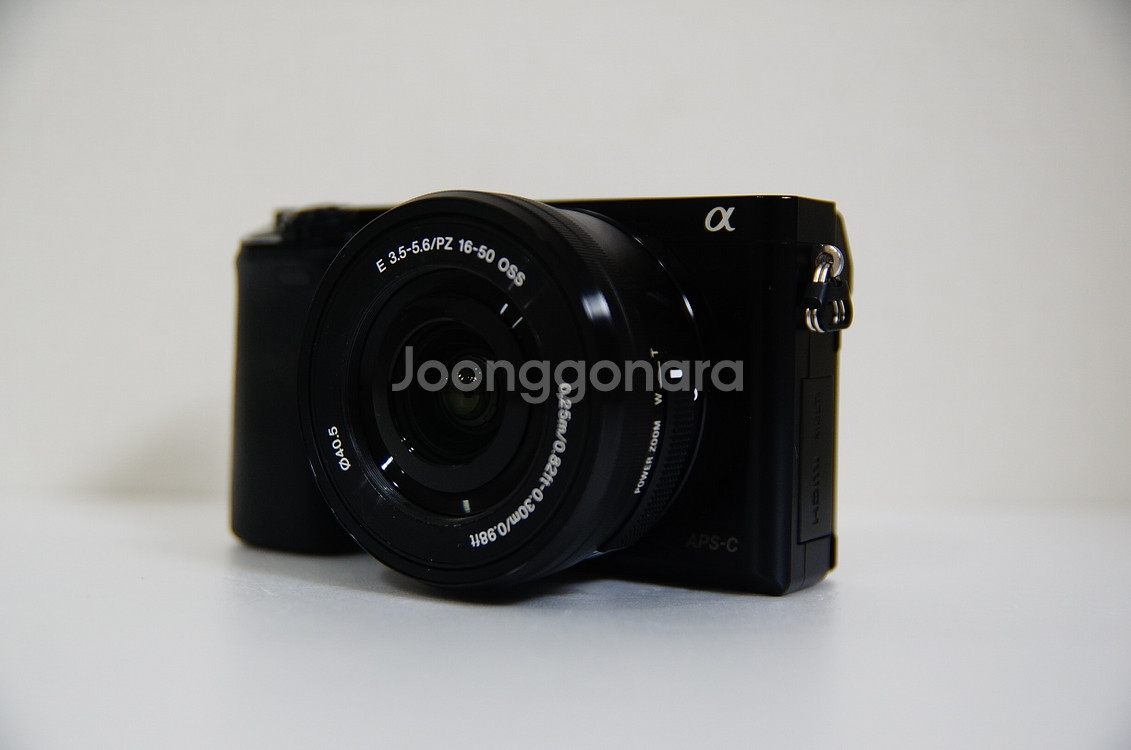 [소니] A6000 블랙 8,212컷 박스셋팝니다.--6