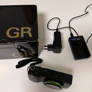 리코 GR1 카메라 풀박스 판매힙니다