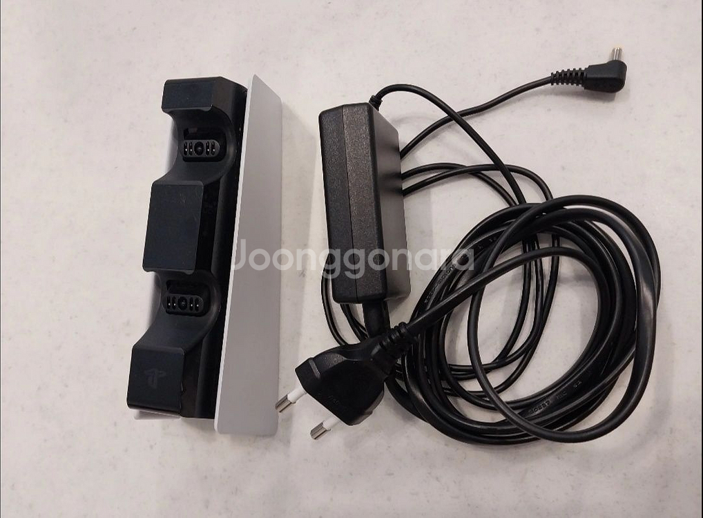 ps5 듀얼센스 충전거치대 (정품)--0