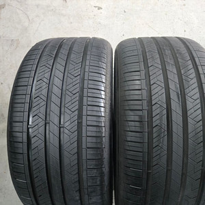 275 40 19 한국 키너지EX 중고타이어 2본 판매합니다