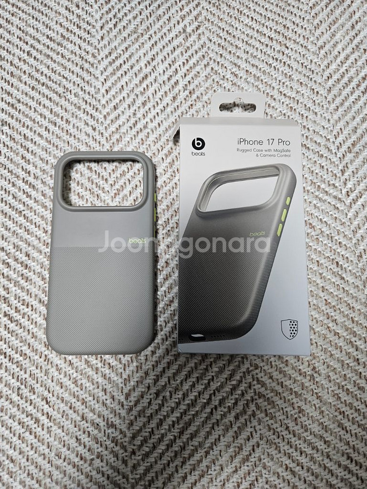 애플정품 아이폰17프로 beats 맥세이프 케이스--1