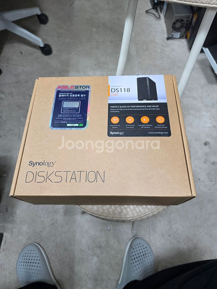 20TB 시놀로지 DS118 NAS 팝니다.--0