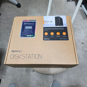 20TB 시놀로지 DS118 NAS 팝니다.