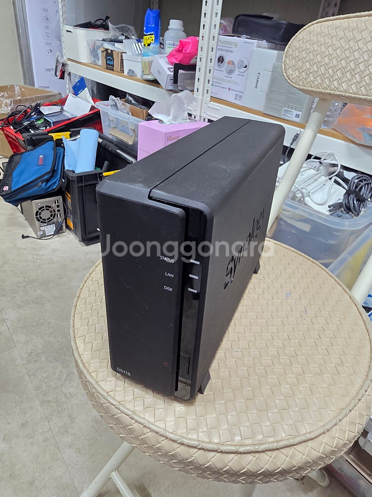 20TB 시놀로지 DS118 NAS 팝니다.--1
