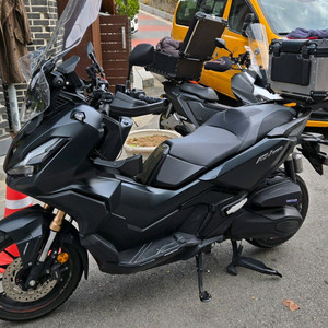 24년식 혼다ADV350 95XX키로. 팝니다